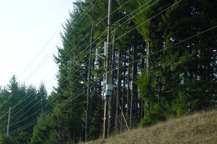 T-Mobile micro site along low spot on highway